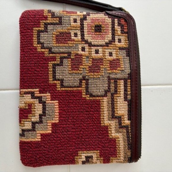 Patricia Nash Tapestry Clutch - Picture 7 of 7